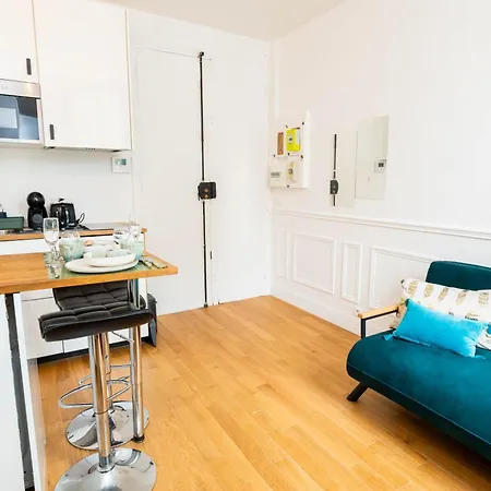 Cozy Studio In Clamart Near Paris Attractions Exterior photo