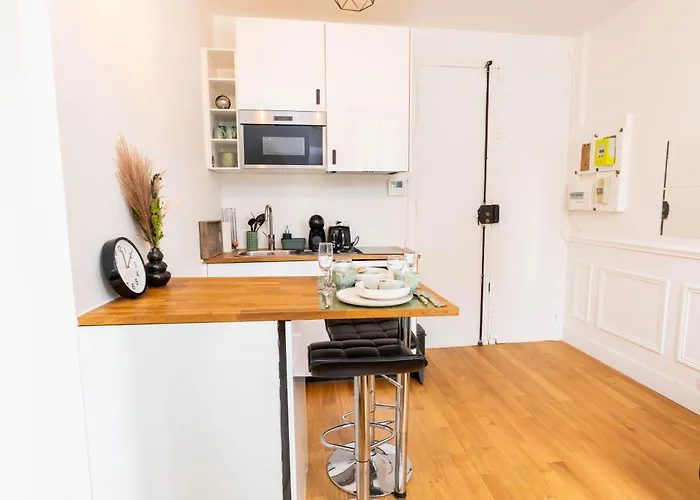 Cozy Studio In Clamart Near Paris Attractions